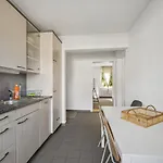 Comfortable In Oerlikon 20 Minutes Away From Airport Lägenhet *