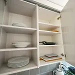 Lägenhet Comfortable In Oerlikon 20 Minutes Away From Airport *