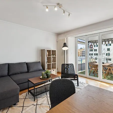 Apartment Comfortable In Oerlikon 20 Minutes Away From Airport *