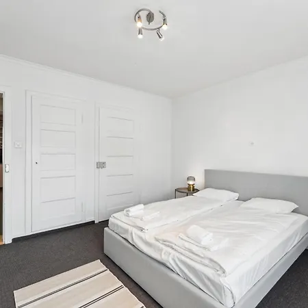 Comfortable In Oerlikon 20 Minutes Away From Airport *