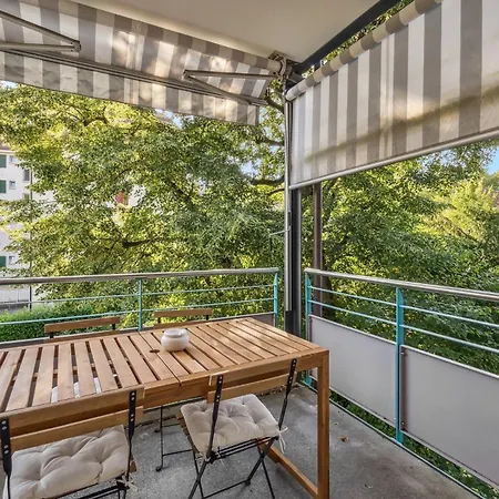 Comfortable In Oerlikon 20 Minutes Away From Airport