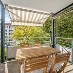 Apartment Comfortable In Oerlikon 20 Minutes Away From Airport *