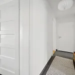 Comfortable In Oerlikon 20 Minutes Away From Airport
