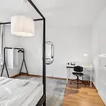 Apartment Comfortable In Oerlikon 20 Minutes Away From Airport *