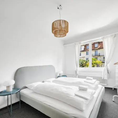 Apartamento Comfortable In Oerlikon 20 Minutes Away From Airport