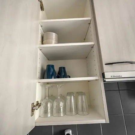 Comfortable In Oerlikon 20 Minutes Away From Airport *