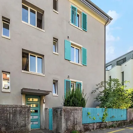 Comfortable In Oerlikon 20 Minutes Away From Airport *